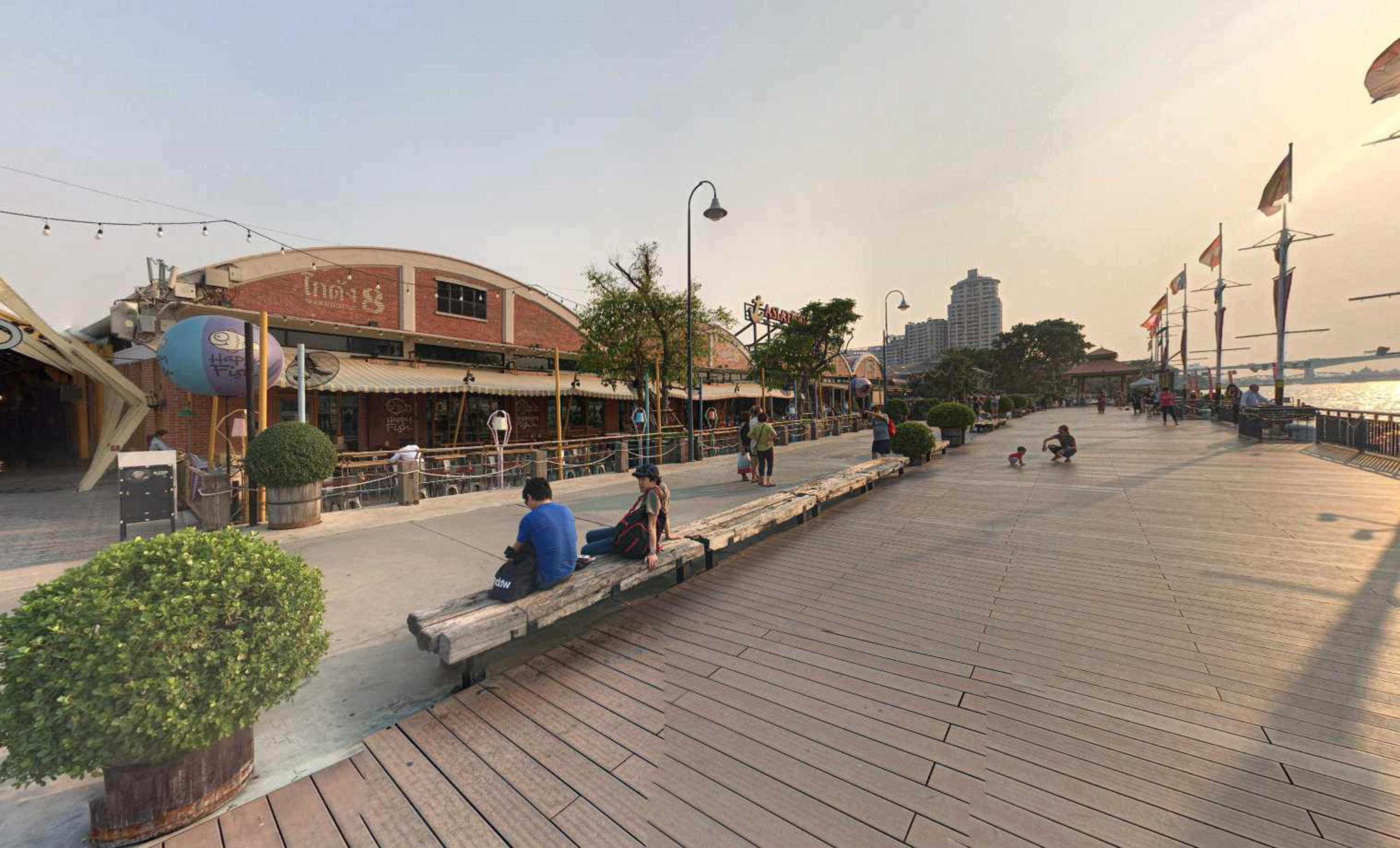 Asiatique The Riverfront virtual tour preview