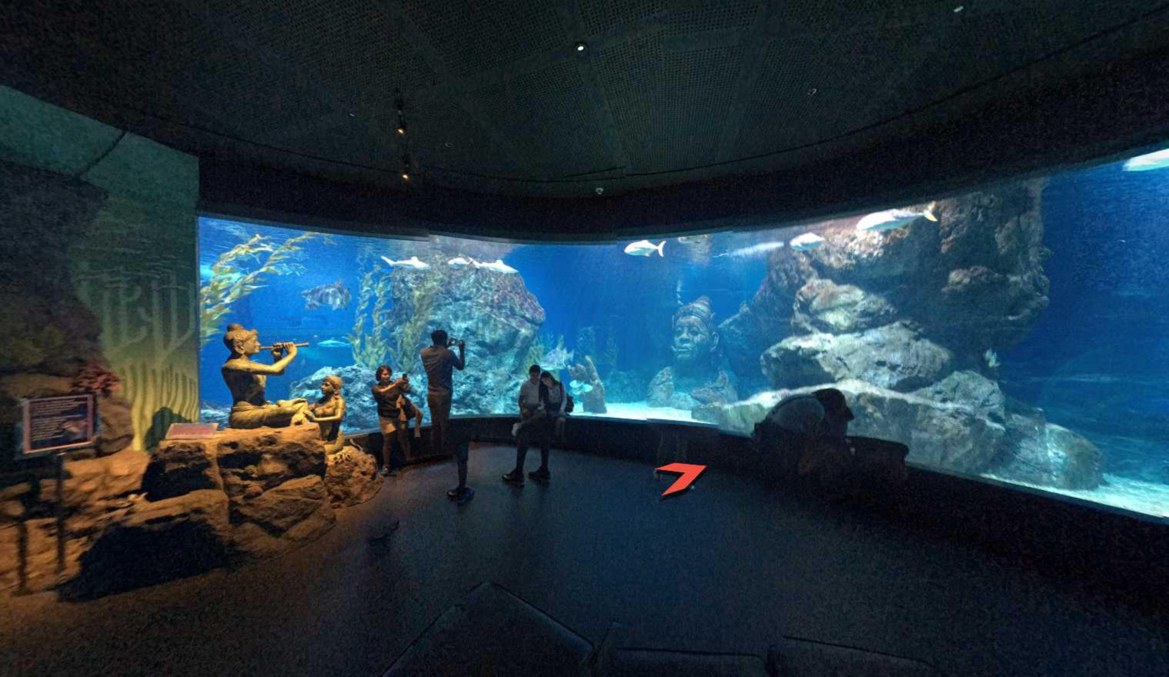SEA LIFE Bangkok Ocean World virtual tour preview
