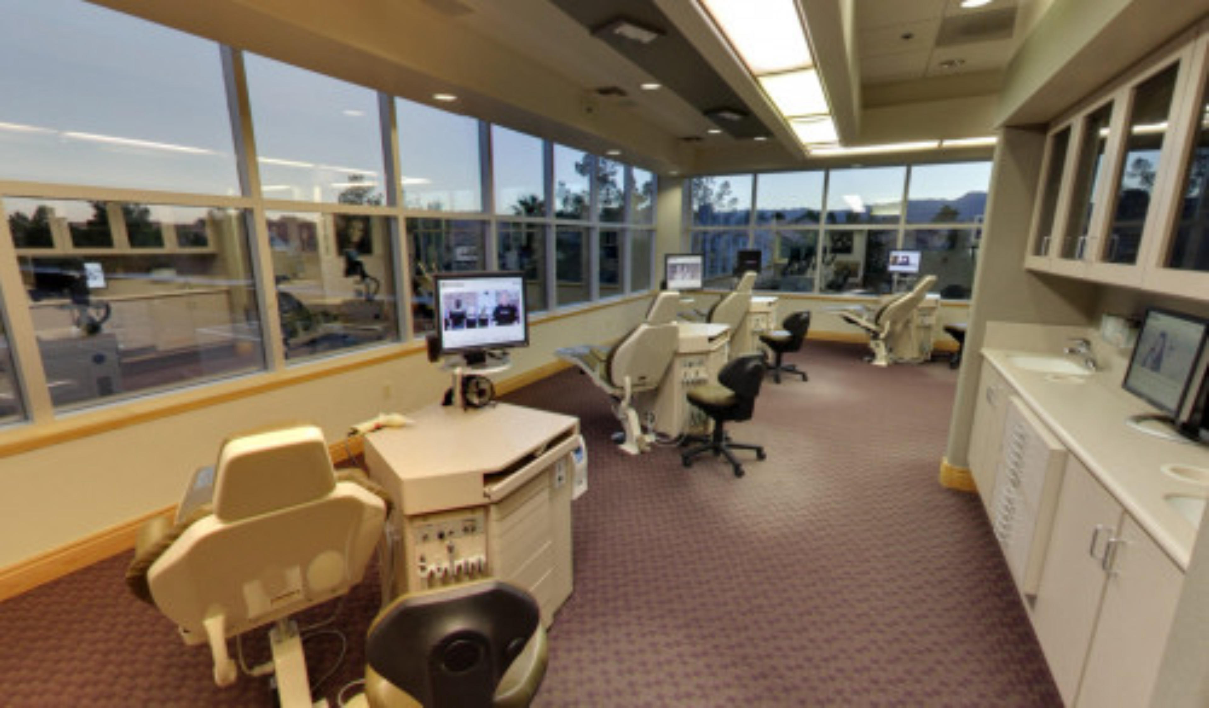 Hamilton and Manuele Orthodontics, Las Vegas, USA virtual tour preview