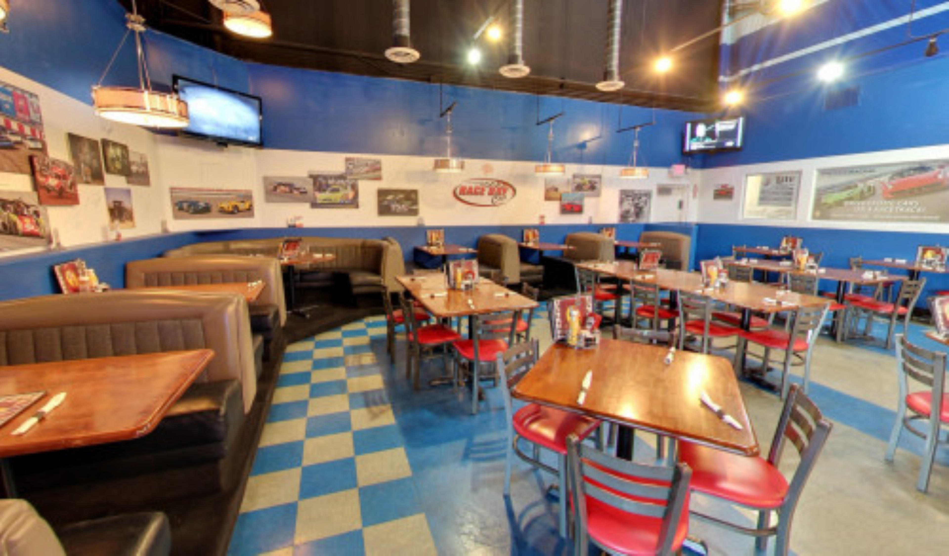 Mo's Race Day Cafe, Las Vegas, USA virtual tour preview
