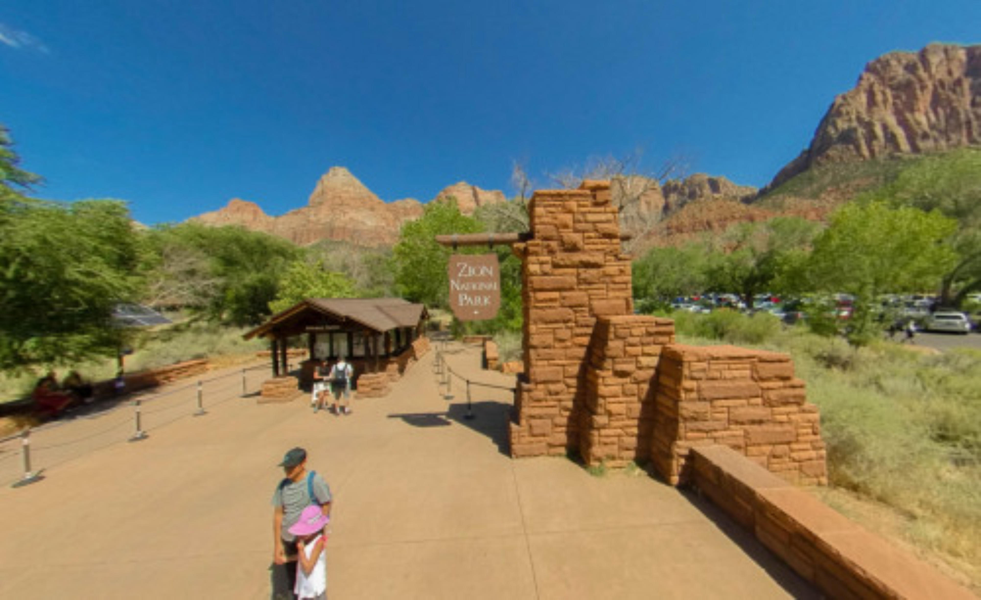 Zion National Park - Scenic Route, Utah, USA virtual tour preview